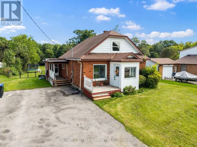 15 LUCY STREET, Penetanguishene, Ontario L9M1K7