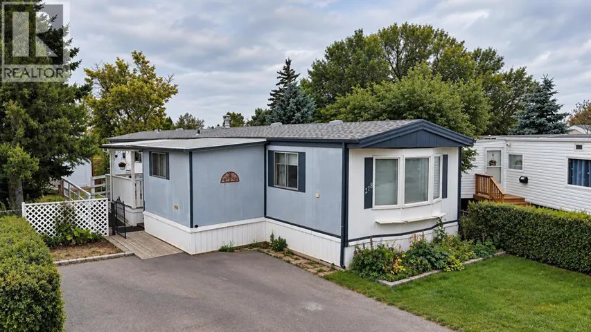 278, 2300 13 Street, Lethbridge, Alberta T1H4E8