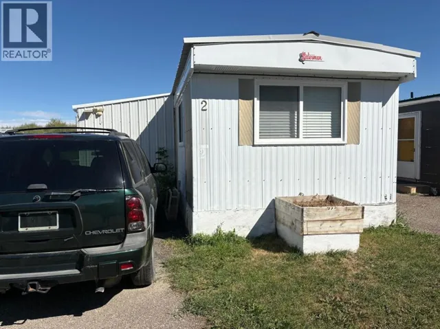 #2, 2715 Westside Drive, Lethbridge, Alberta T1J4M8