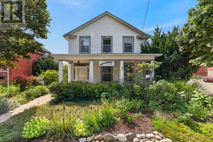 18 NELSON STREET E, Goderich (Goderich (Town)), Ontario N7A1R6
