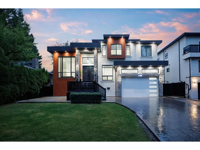 8995 QUEEN MARY BOULEVARD, Surrey, British Columbia V3V6R2
