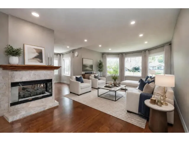 18139 CLAYTONWOOD CRESCENT, Surrey, British Columbia V3S7T5