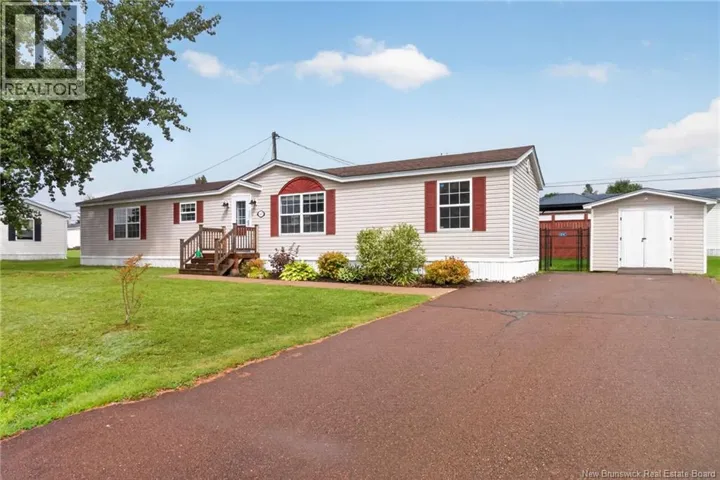 17 Aspenwood Street, Moncton, New Brunswick E1H3L1