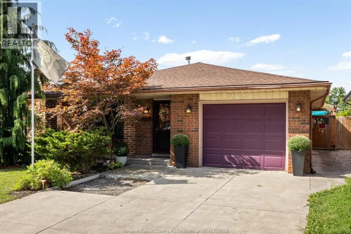 2841 GARVEY CRESCENT, Windsor, Ontario N8W4W7