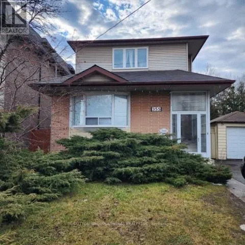 355 PATRICIA AVENUE, Toronto (Newtonbrook West), Ontario M2R2M8