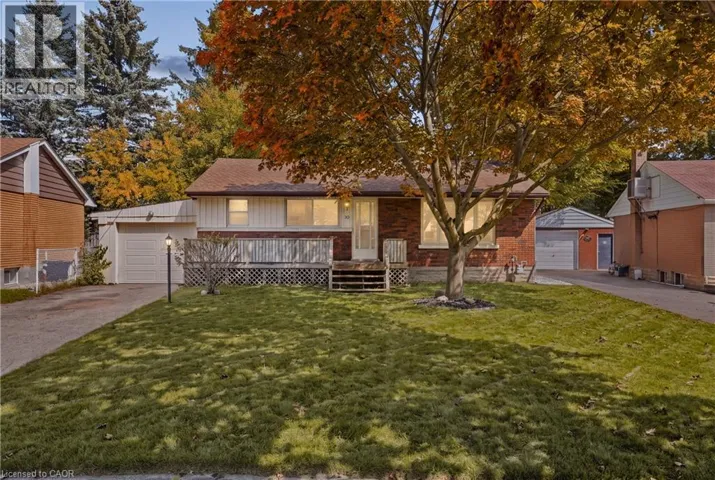 30 GERARD Avenue, Kitchener, Ontario N2C2A1
