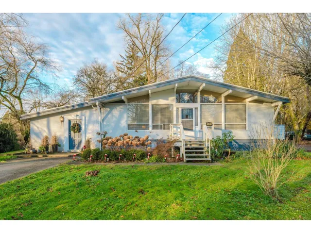 18701 88 AVENUE, Surrey, British Columbia V4N5T1