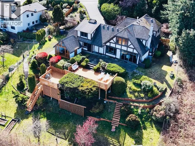 5246 Lost Lake Rd, Nanaimo, British Columbia V9T5E5