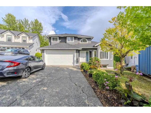 30758 STELLAR COURT, Abbotsford, British Columbia V2T6R5