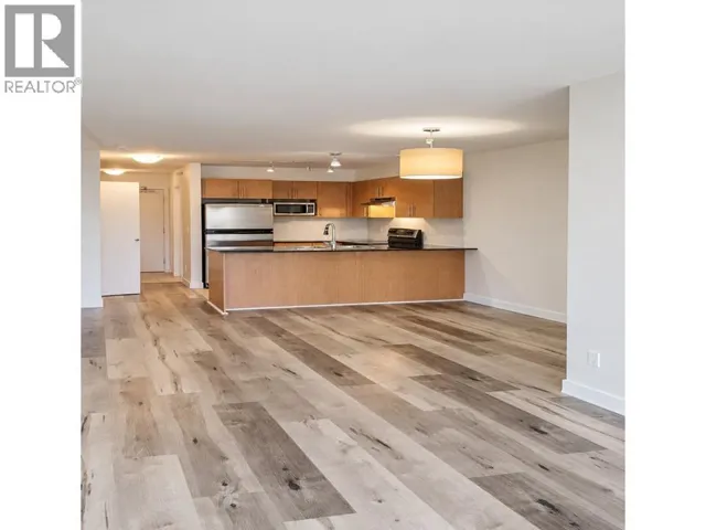 408 1633 MACKAY AVENUE, North Vancouver, British Columbia V7P0A2