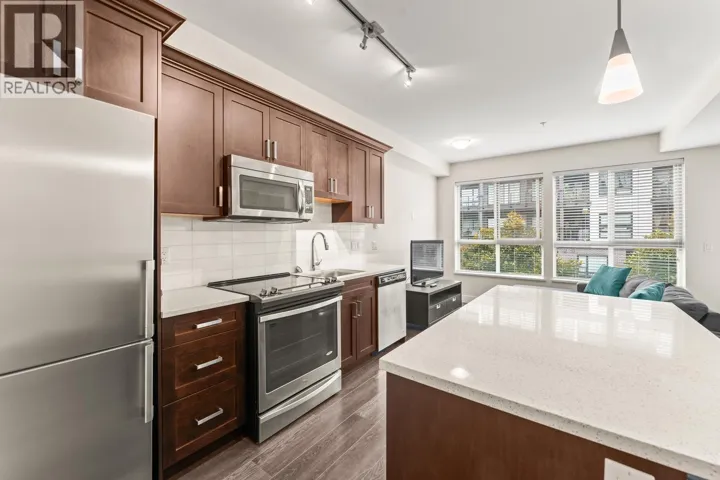 206 2288 WELCHER AVENUE, Port Coquitlam, British Columbia V3C1X4