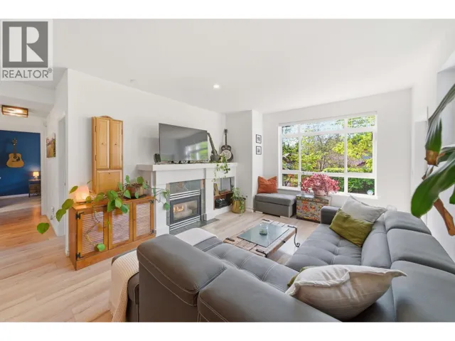 23 15 FOREST PARK WAY, Port Moody, British Columbia V3H5G7