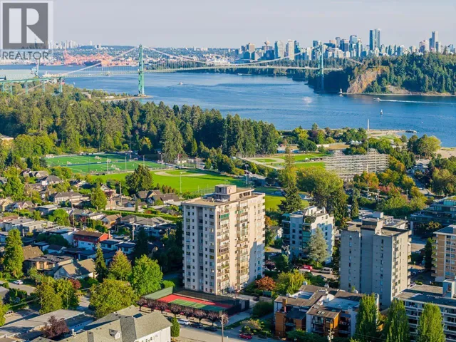 1102 555 13TH STREET, West Vancouver, British Columbia V7T2N8