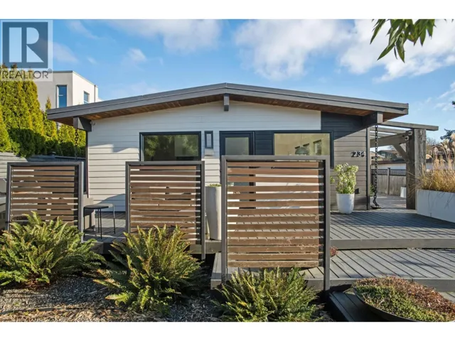 234 67 STREET, Tsawwassen, British Columbia V4L1M1