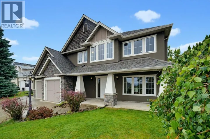 2440 4 Avenue SE, Salmon Arm, British Columbia V1E1K7