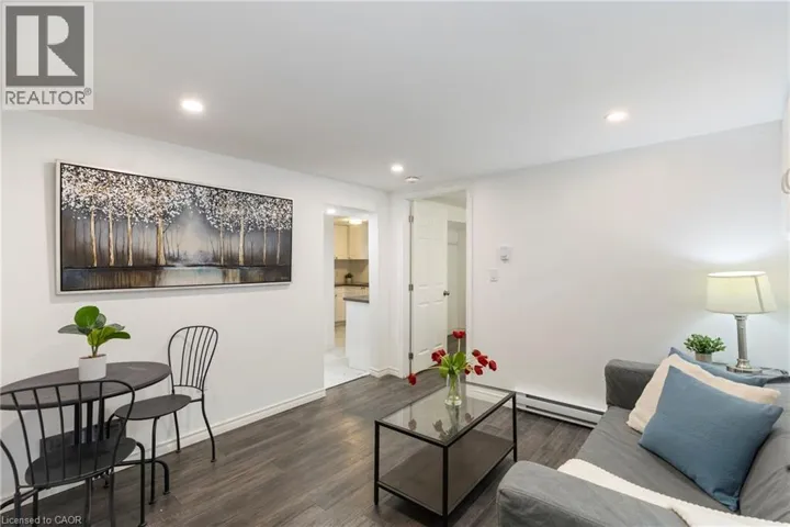 7 PURDY Crescent Unit# 2, Hamilton, Ontario L9A3B4