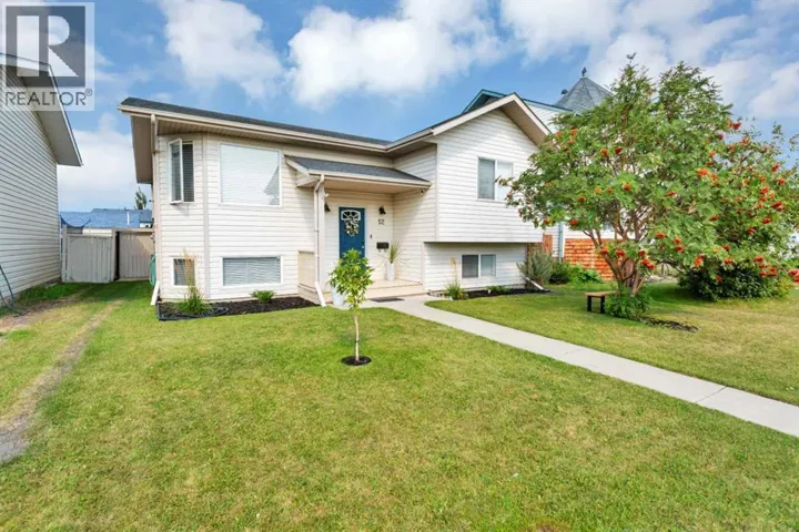 52 Harper Drive, Sylvan Lake, Alberta T4S1X7