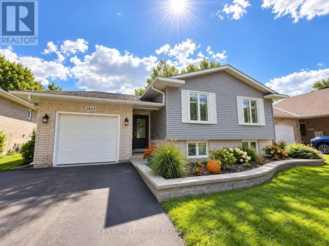 1463 HOLY CROSS BOULEVARD, Cornwall, Ontario K6H2W9