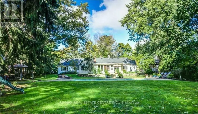 582 CEDAR AVENUE, Burlington (LaSalle), Ontario L7T2R2