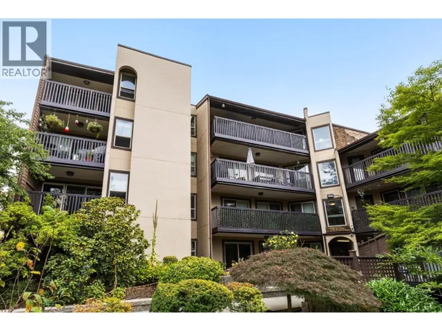 210 9867 MANCHESTER DRIVE, Burnaby, British Columbia V3N4P6