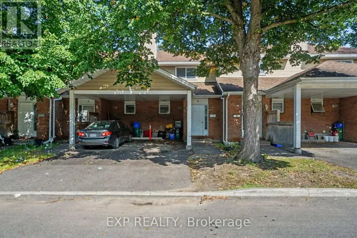 9 PADDINGTON PRIVATE, Ottawa, Ontario K1V0S6
