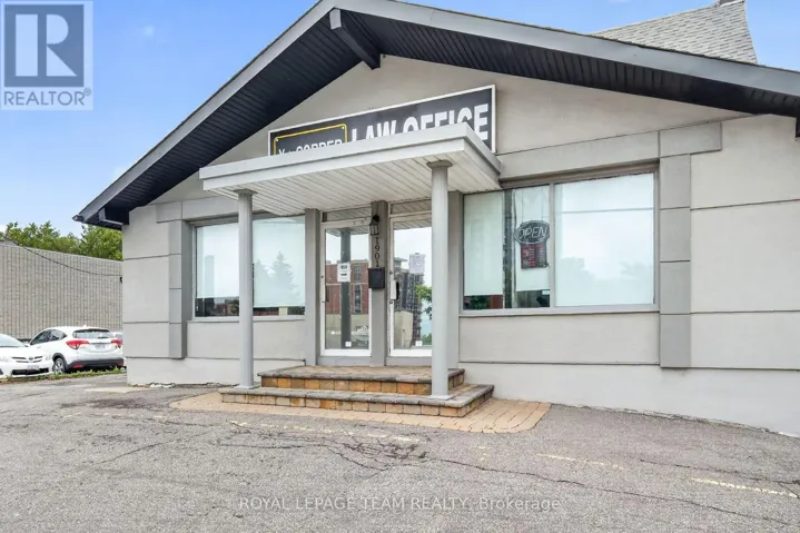 1901 BANK STREET, Ottawa, Ontario K1V8A1