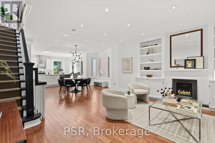 16 MACKENZIE CRESCENT, Toronto (Little Portugal), Ontario M6J1T1