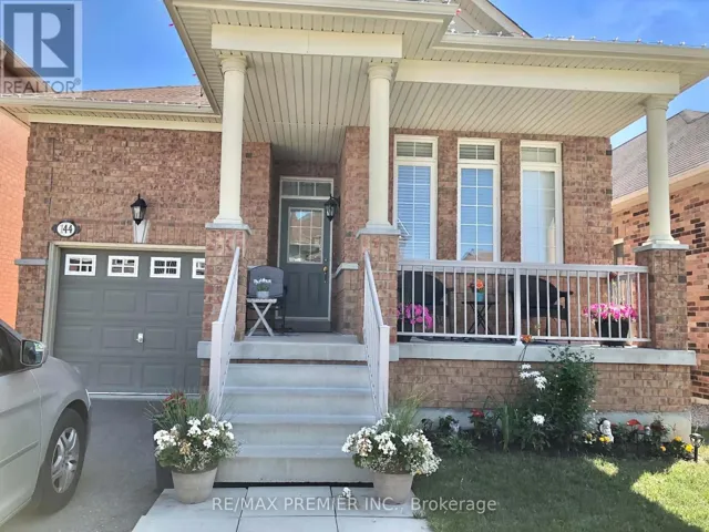 144 GREENVIEW CIRCLE, Vaughan, Ontario L6A0B6