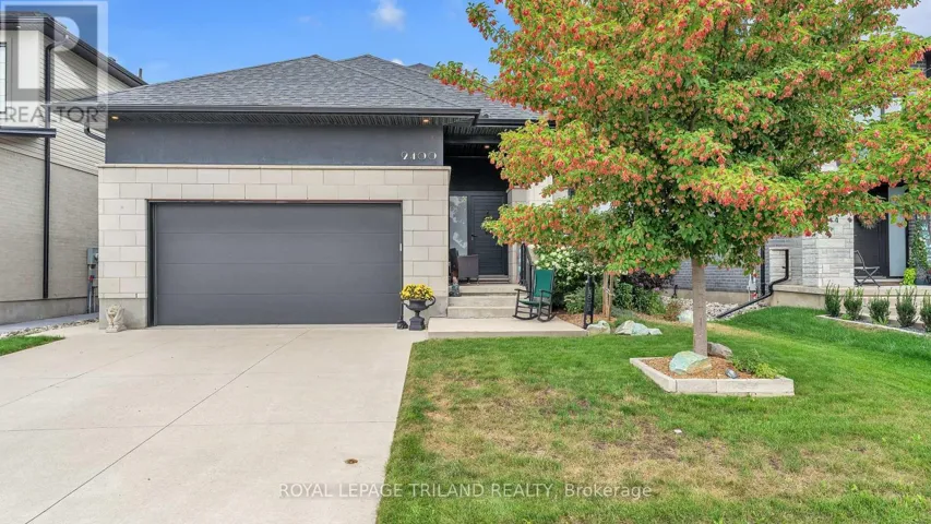 2400 RED THORNE AVENUE, London South (South V), Ontario N6P0E6
