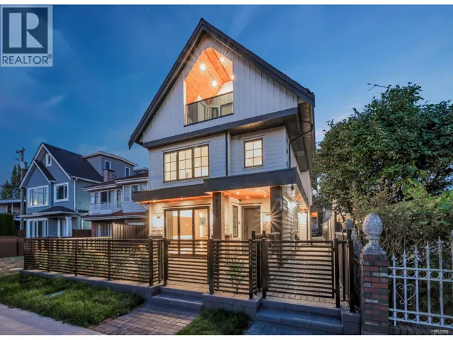 1 5150 SPENCER STREET, Vancouver, British Columbia V5R4A3