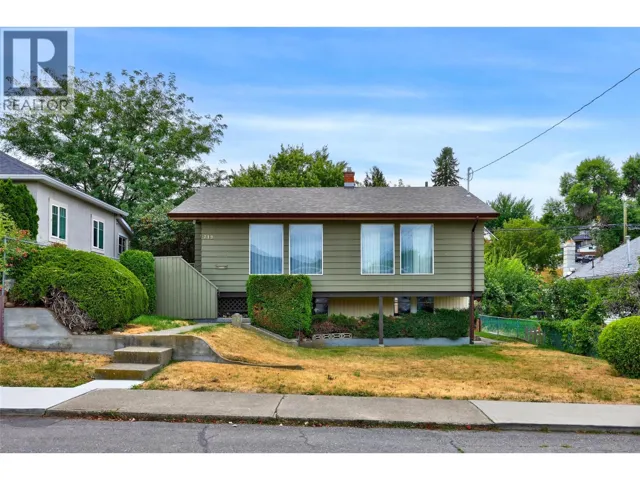 719 Pine Street, Kamloops, British Columbia V2C2Z7