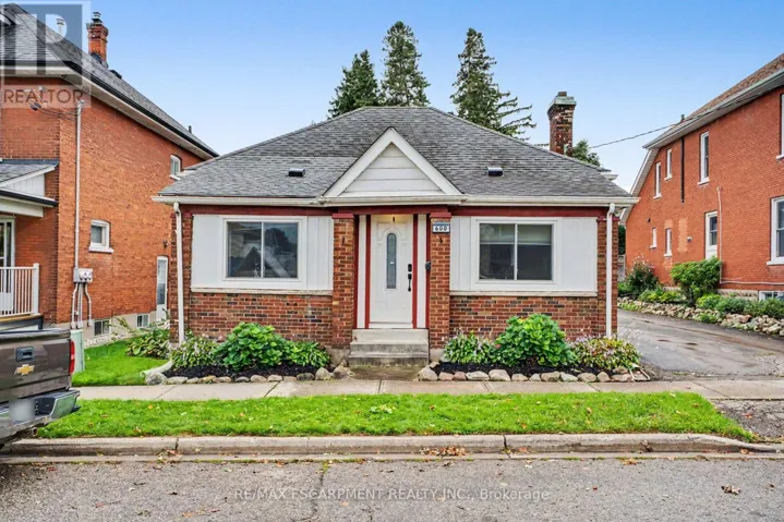 600 PEEL STREET, Woodstock (Woodstock - South), Ontario N4S1K7