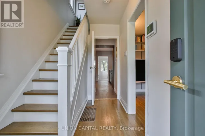81 THURSFIELD CRESCENT, Toronto (Leaside), Ontario M4G2N4