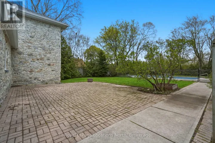 780