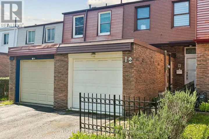 12 L'AMOREAUX DRIVE, Toronto (L'Amoreaux), Ontario M1W2L9