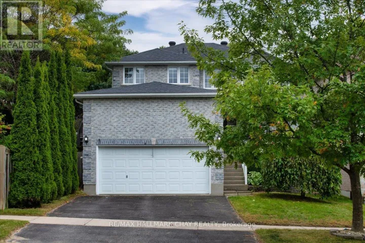 3 BELL STREET, Barrie (Ardagh), Ontario L4N0J2