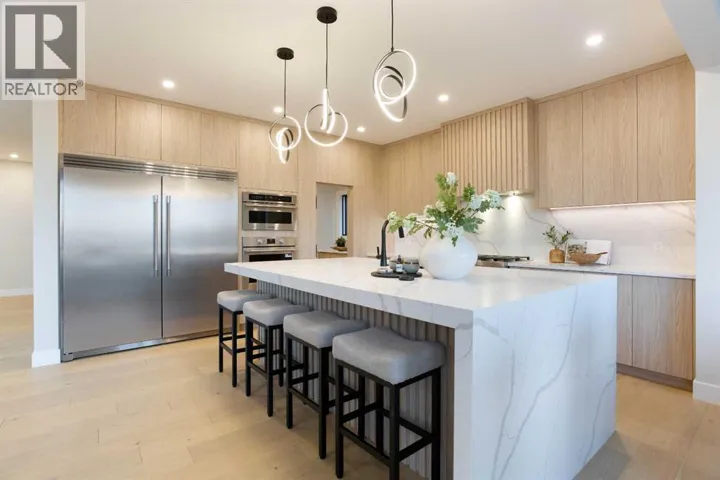 32 Spring Creek Point SW, Calgary, Alberta T3H6J4