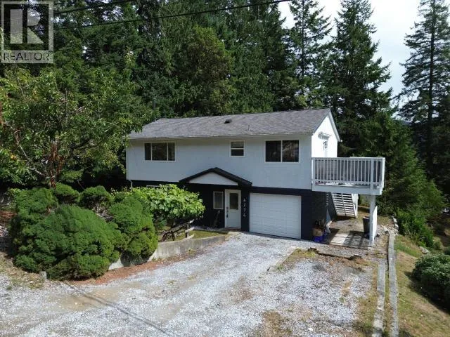 6274 CHILCO AVE, Powell River, British Columbia V8A4Y6