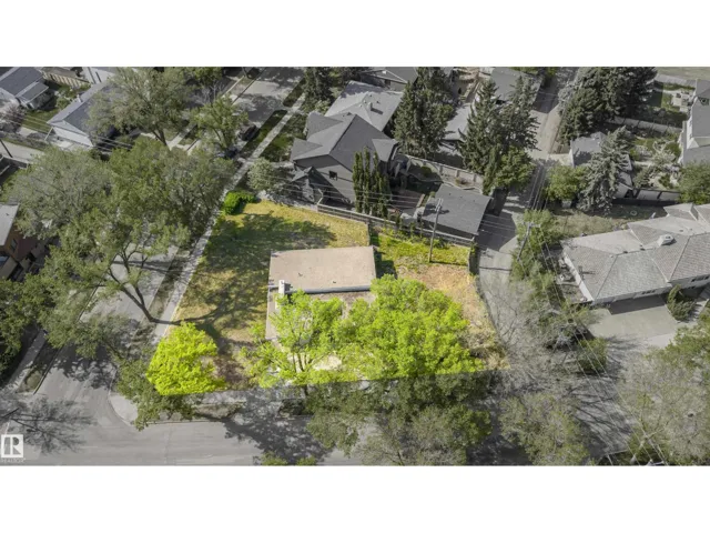 9788 146 ST NW, Edmonton, Alberta T5N2Z4