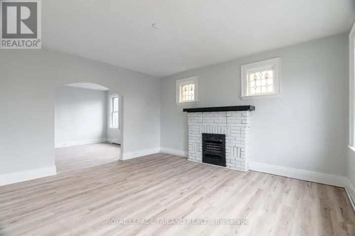 3 - 425 MCKENZIE AVENUE, London South (South F), Ontario N6C1V5