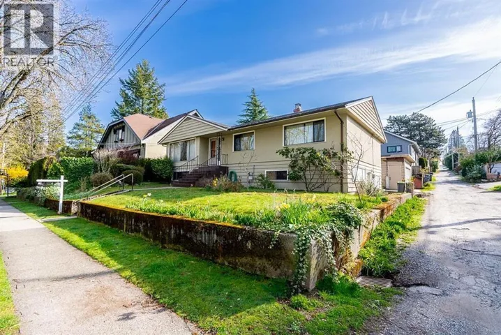 5240 EAST BOULEVARD, Vancouver, British Columbia V6M3V1