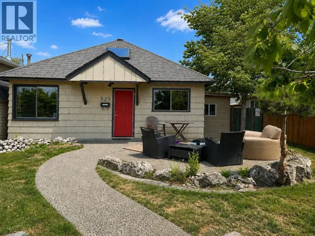 525 Central Avenue, Kelowna, British Columbia V1Y7L8