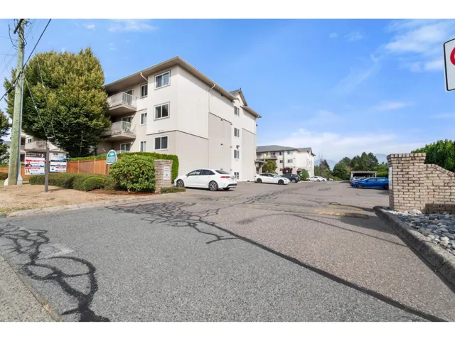 309 7694 EVANS ROAD, Sardis West Vedder, Chilliwack, British Columbia V2R3W3