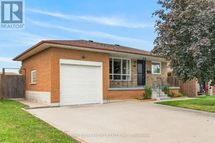 93 NUGENT DRIVE, Hamilton (Kentley), Ontario L8H2N1