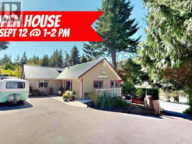 5836 MOWAT AVE, Powell River, British Columbia V8A4C1