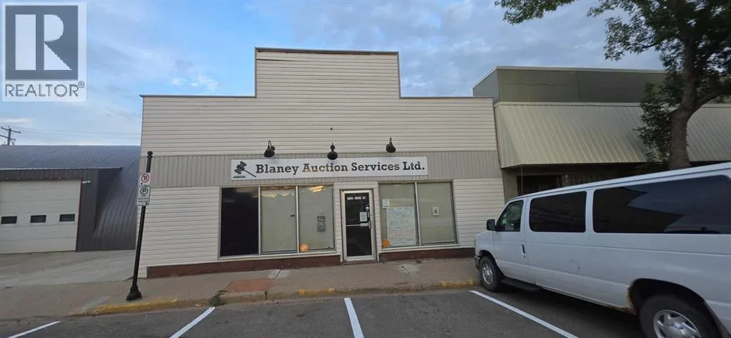 5011 49 Street, Lacombe, Alberta T4L1Y2