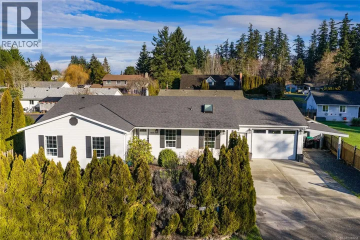 1605 Sharon Pl, French Creek, British Columbia V9P1Y7
