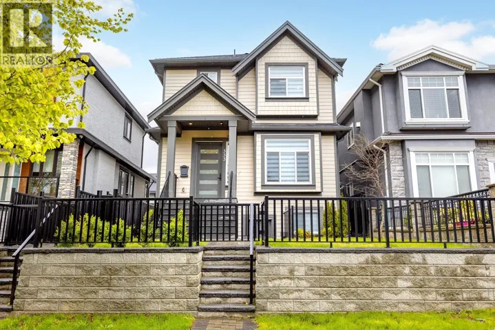 333 E 64TH AVENUE, Vancouver, British Columbia V5X2M8