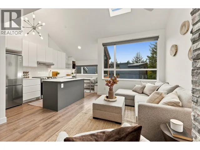 9 2110 WHISTLER ROAD, Whistler, British Columbia V8E0A6