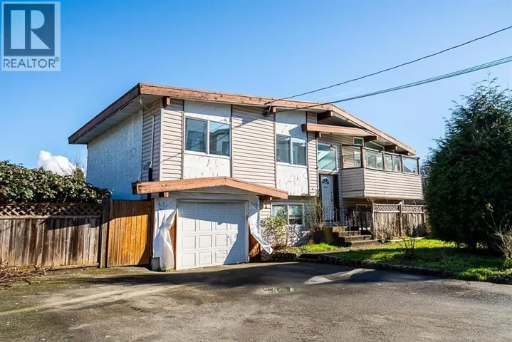 11900 BURNETT STREET, Maple Ridge, British Columbia V2X6P5